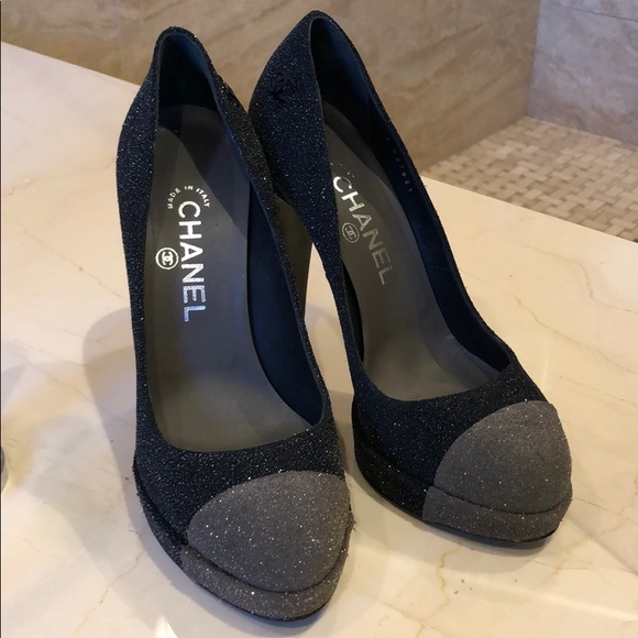 Chanel sparkling pumps - Picture 3 of 7